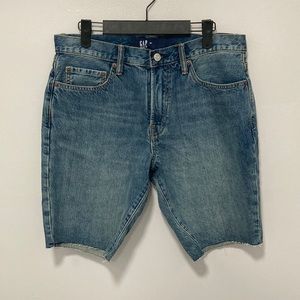 3/$15 Gap size 30 medium wash jean shorts